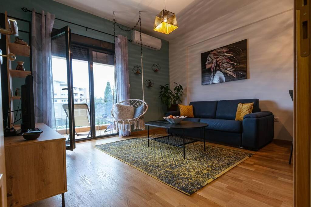 Modern, Bright And Cozy Apartment พอดโกริกา ภายนอก รูปภาพ